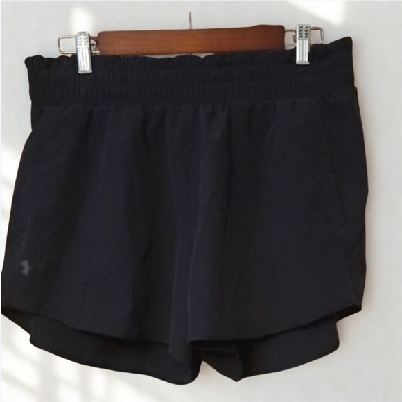 Under Armour Pants - Under Armour Women's Athletic Black Shorts